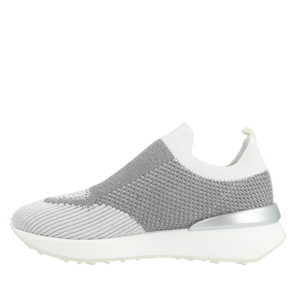 02.01.24SLV — SNEAKERS IN FLYKNIT HAVANA MT-R SILVER