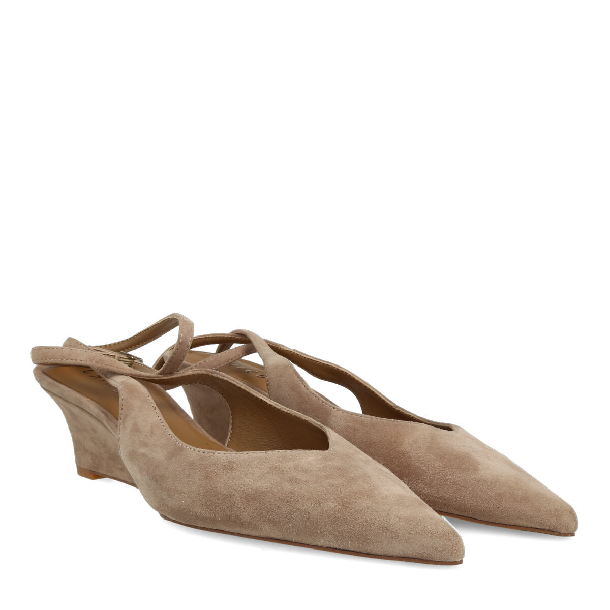049.01.7CM.ND — CHANEL IN CAMOSCIO NUDE