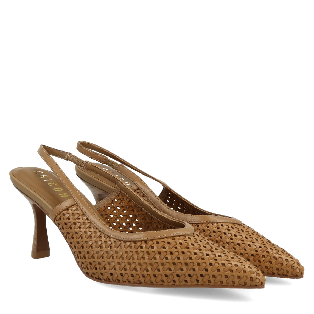 027.01.7IN.LBR — CHANEL IN INTRECCIO CUOIO