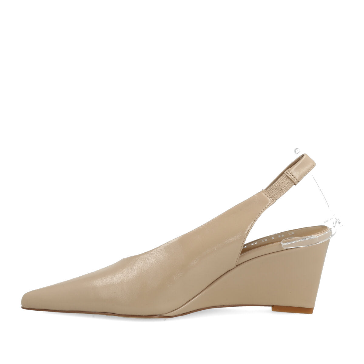 048.01.7CP.ND — CHANEL IN CAPRETTO NUDE