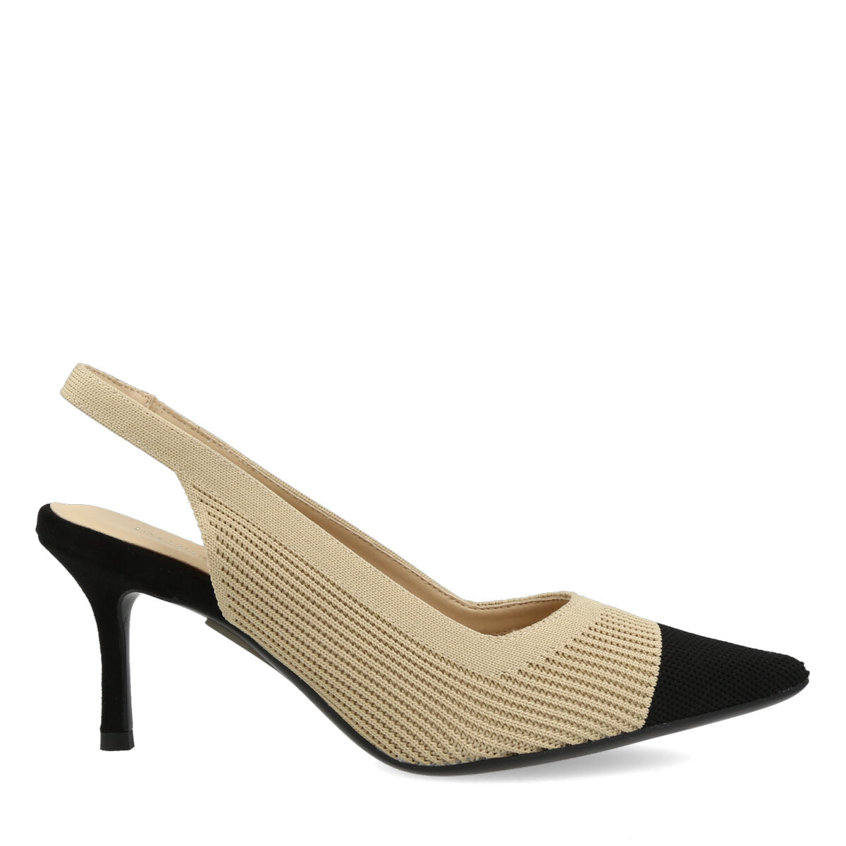 509.01.26BLKBG — CHANEL IN FLYKNIT  BLACK/BEIGE
